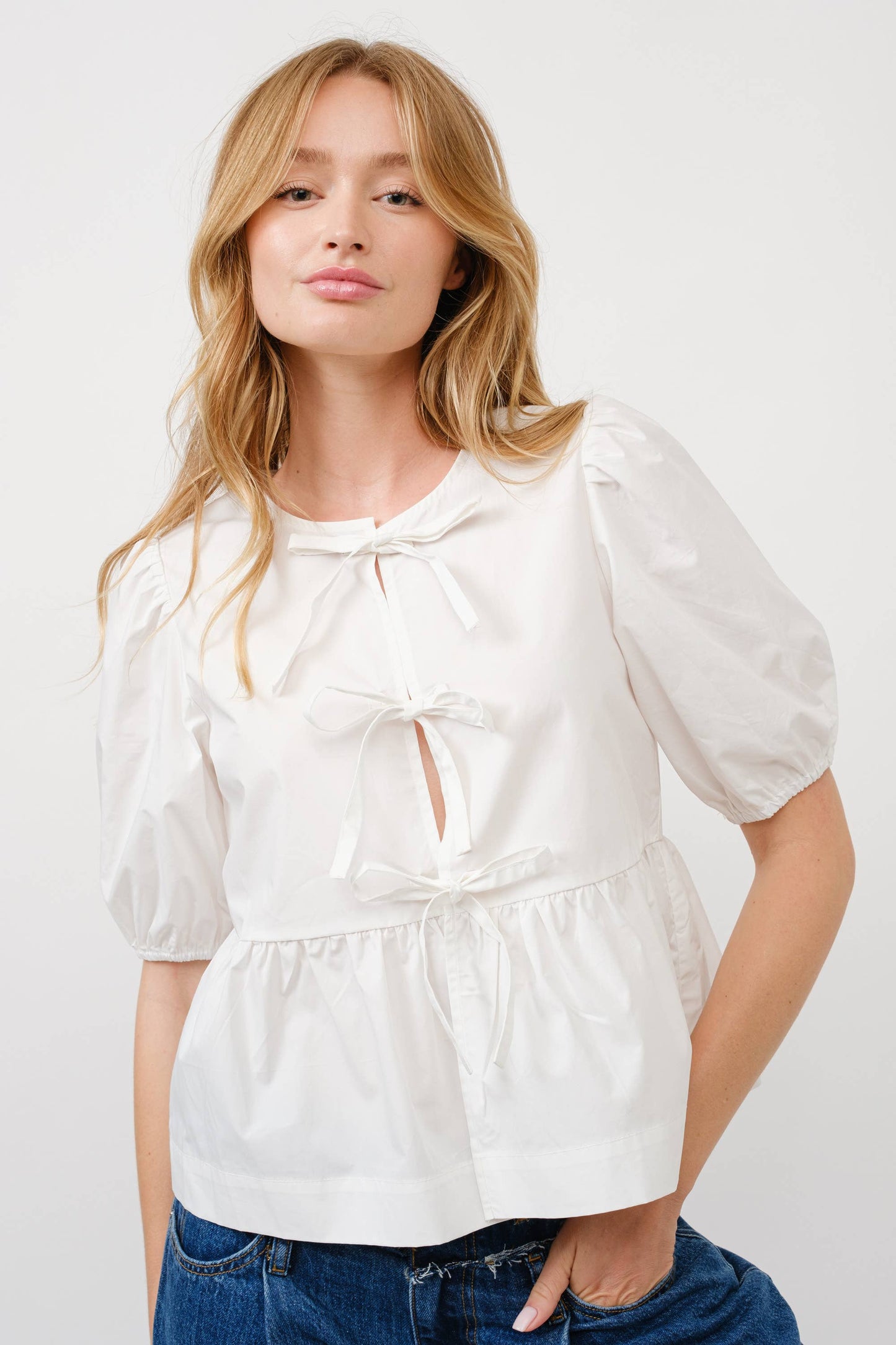 MAT2803 - POPLIN FRONT BOW TIE PEPLUM BLOUSE WITH PUFF SLEEV