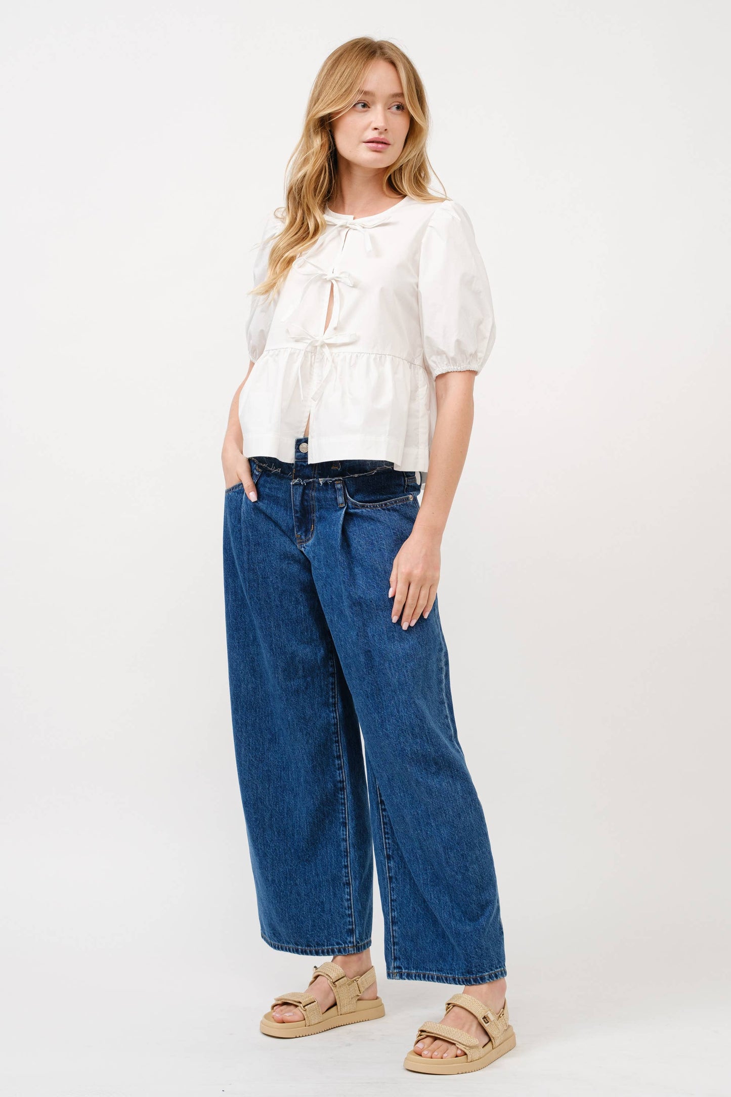MAT2803 - POPLIN FRONT BOW TIE PEPLUM BLOUSE WITH PUFF SLEEV