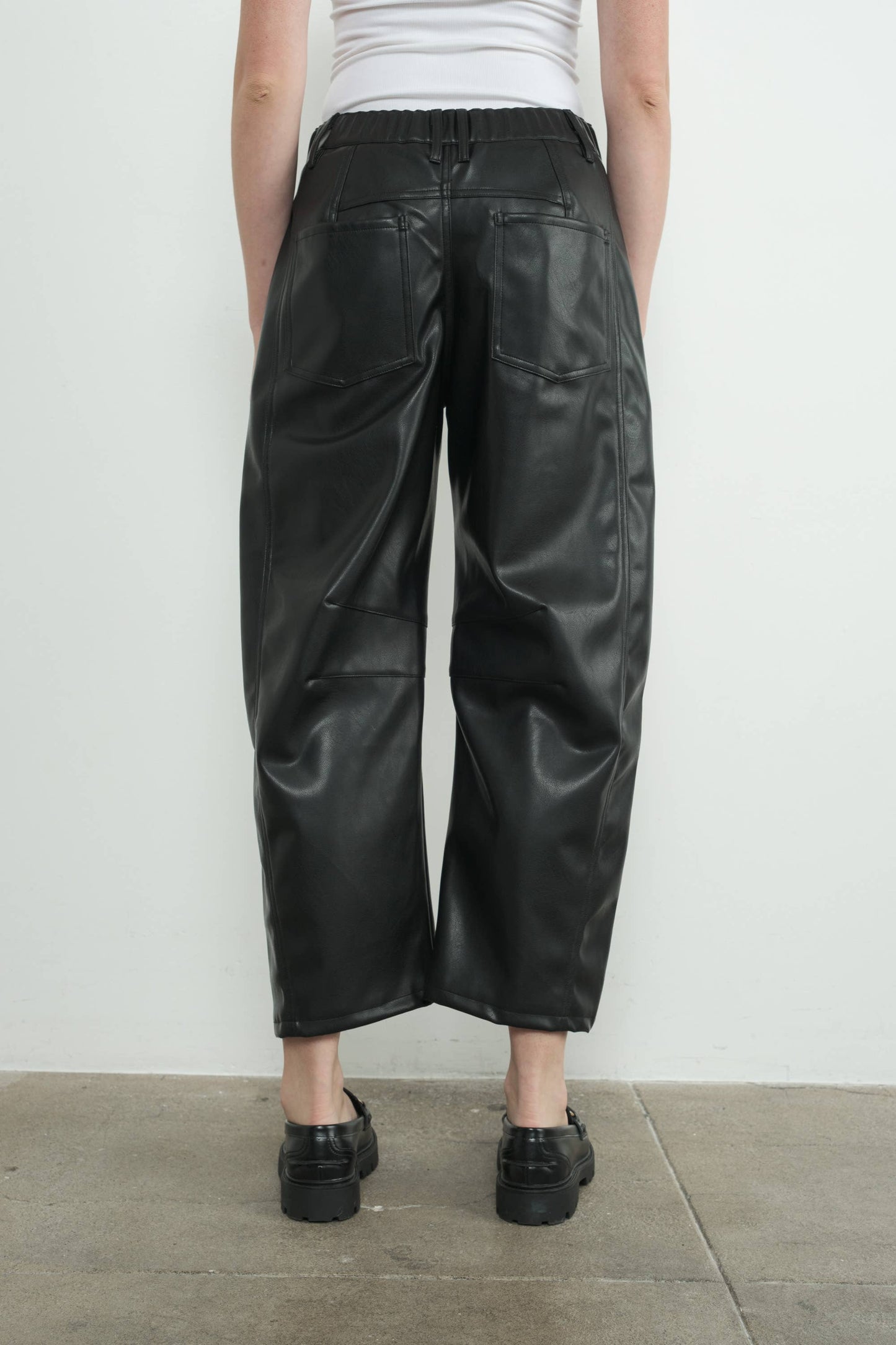 MAP3063 FAUX LEATHER SLOUCHY RELAX FIT PANTS