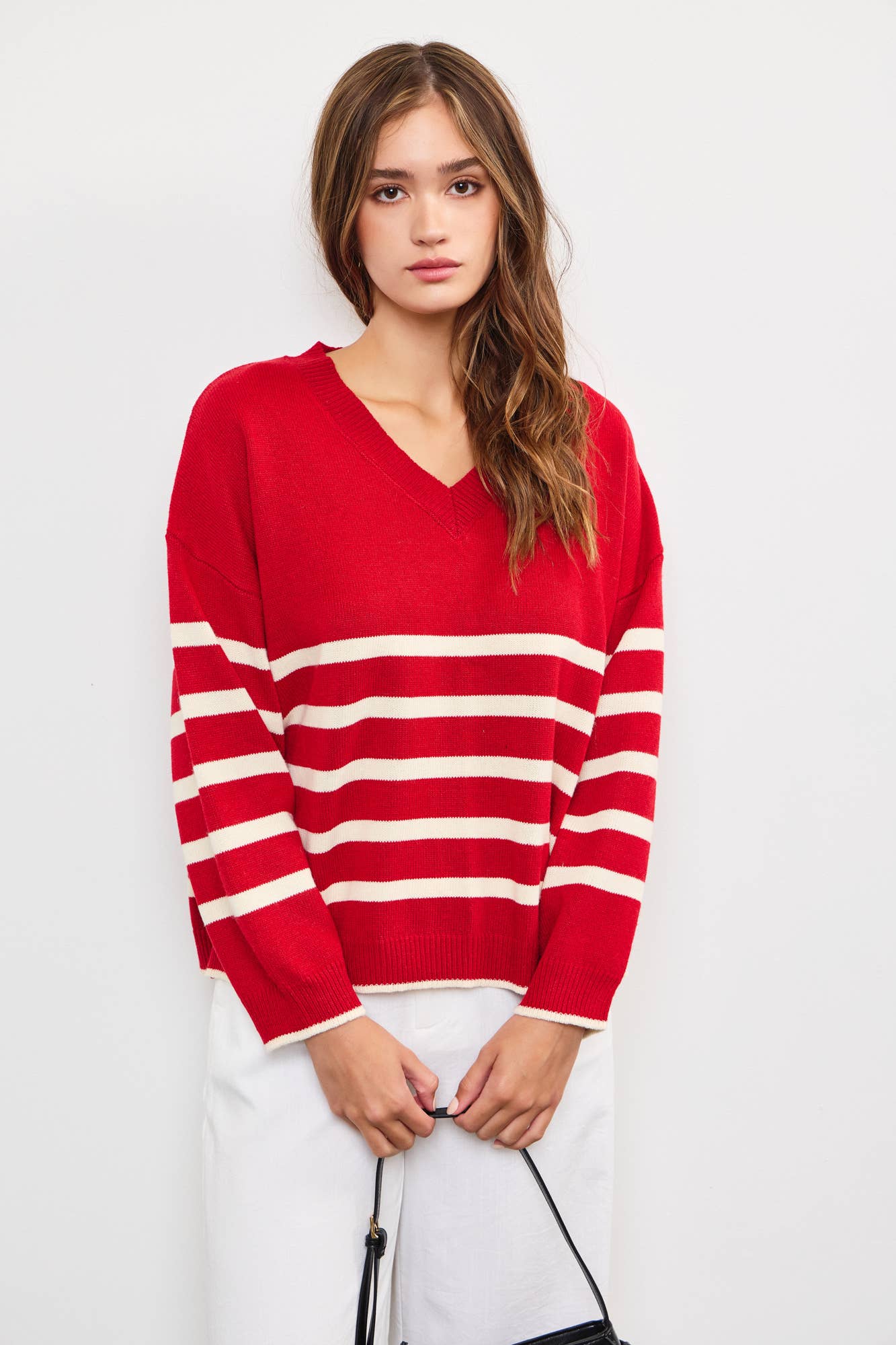 STRIPE V-NECK TOP