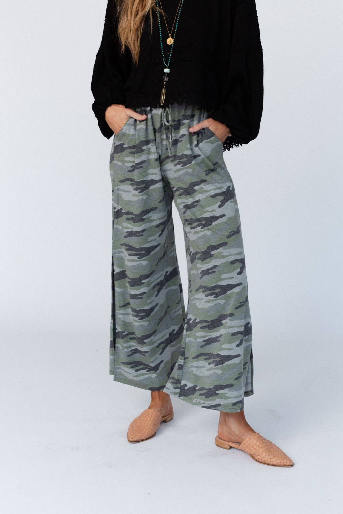 Casual Wanderer Wide Leg Slit Pants - Charcoal Camo Pant