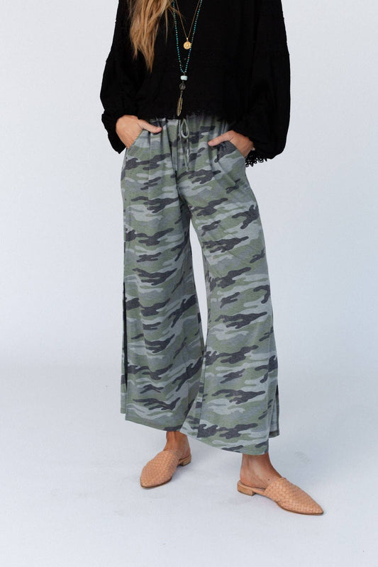 Casual Wanderer Wide Leg Slit Pants - Charcoal Camo Pant