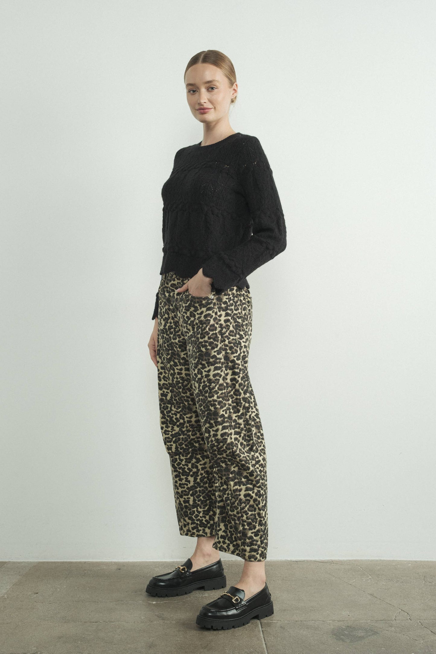 MAP2740-ANIMAL LOUCHY RELAX FIT DENIM ANIMAL PRINT PANTS