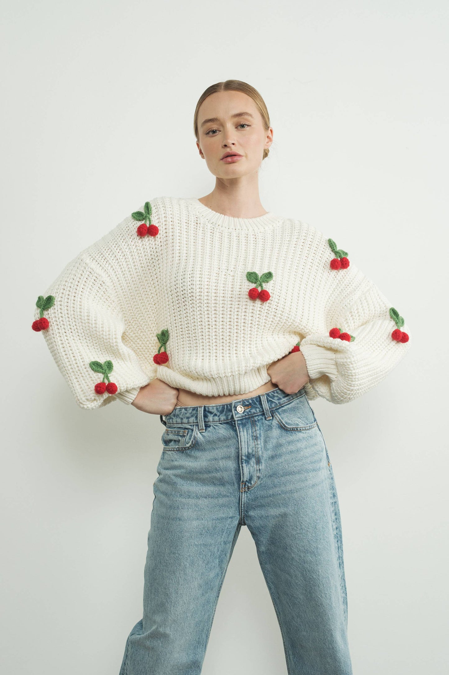 MAS2992 3D CHERRY CHUNKY KNIT SWEATER