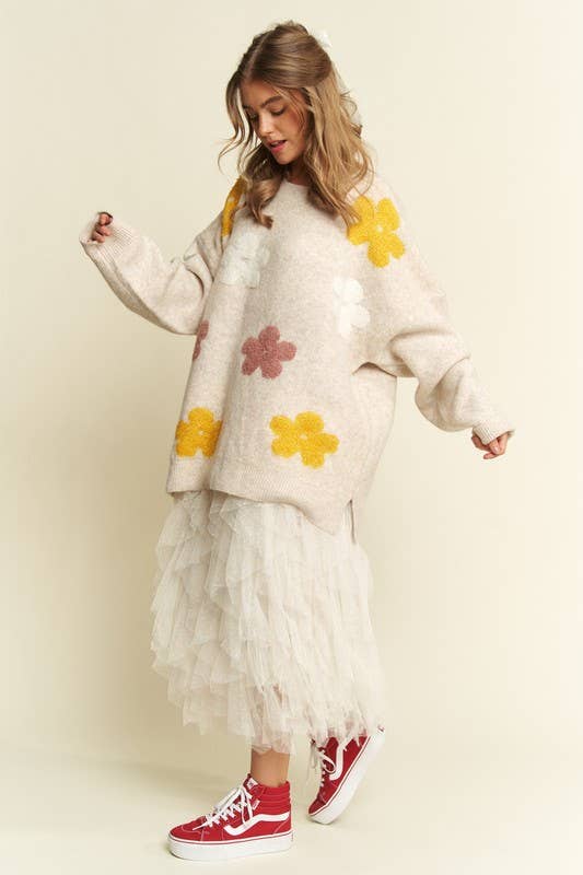 OVERSIZED LONG SLEEVE FLORAL GRAPHIC KNIT SWEATER