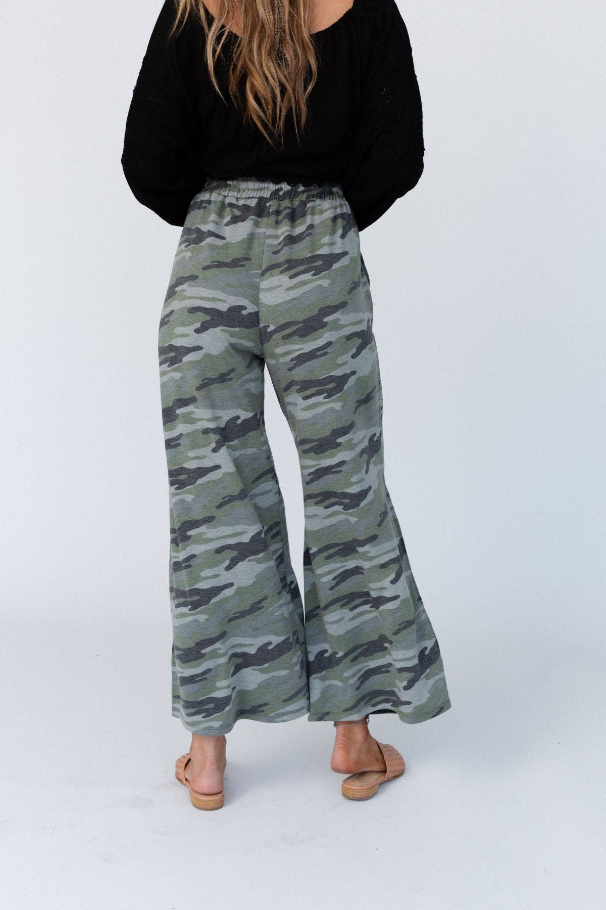 Casual Wanderer Wide Leg Slit Pants - Charcoal Camo Pant