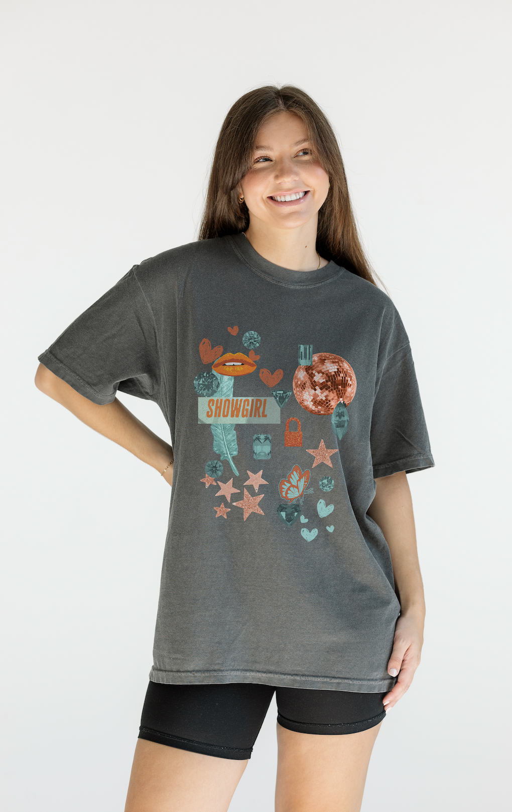 Showgirl Collage Tee in Pepper