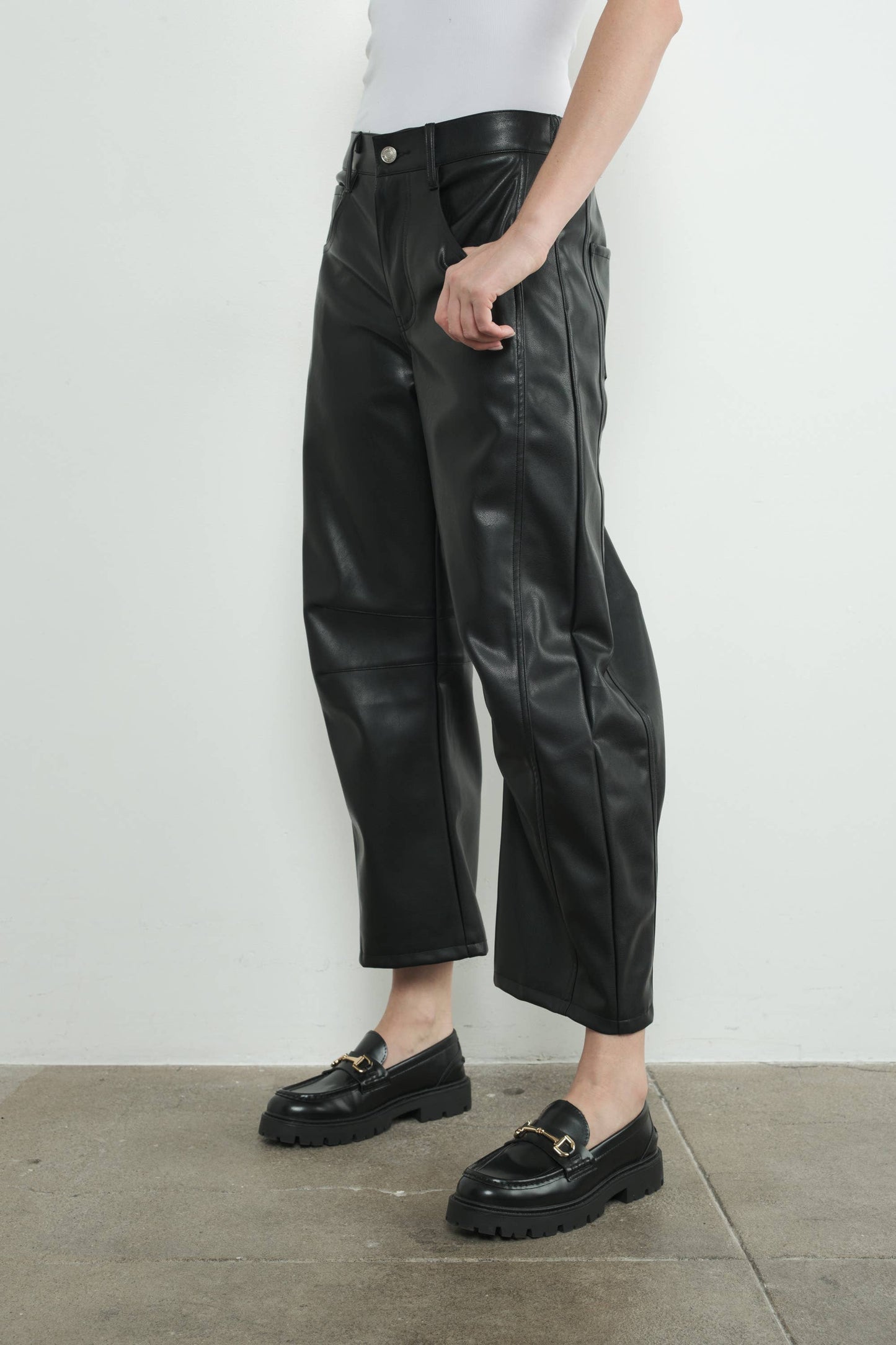 MAP3063 FAUX LEATHER SLOUCHY RELAX FIT PANTS