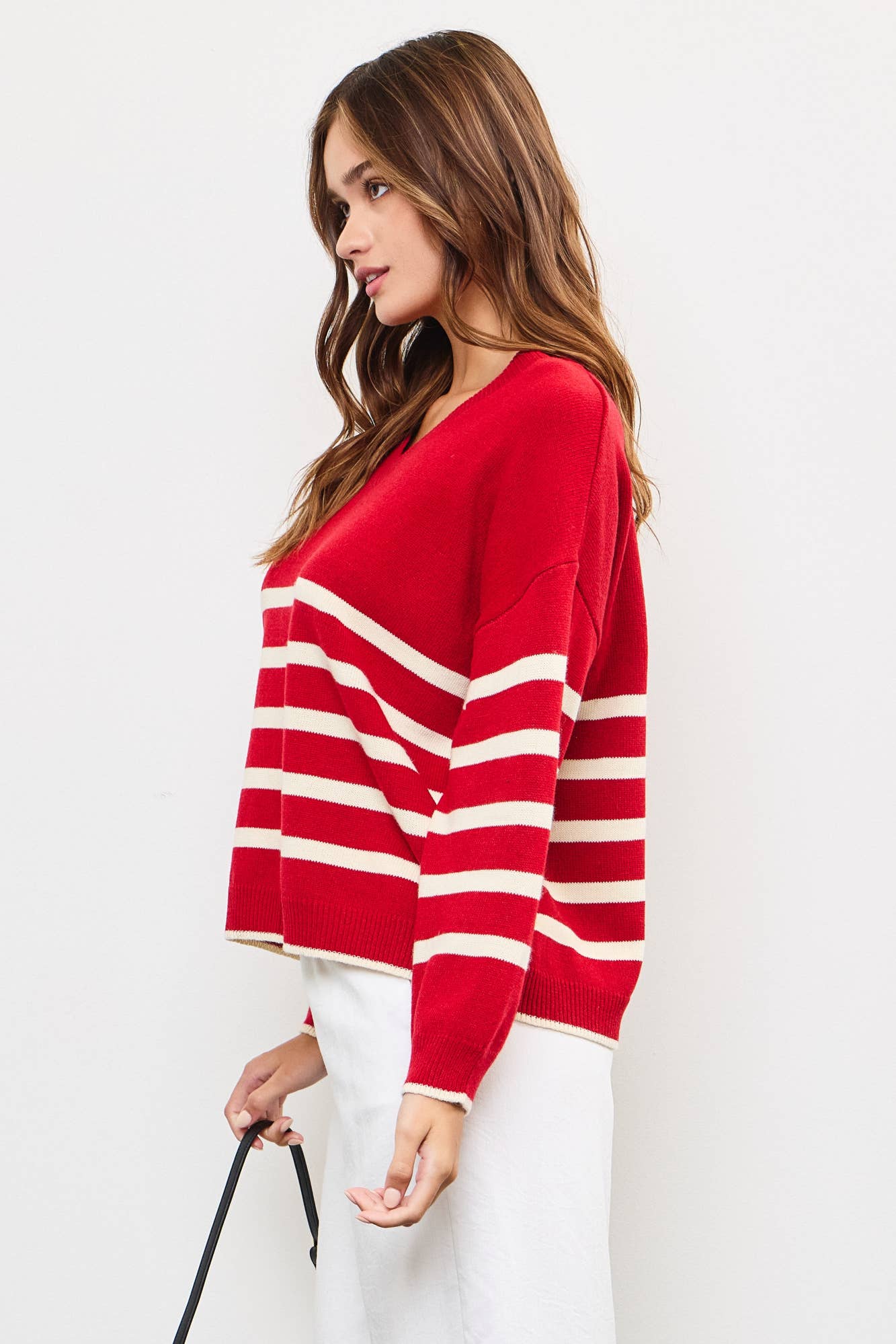 STRIPE V-NECK TOP