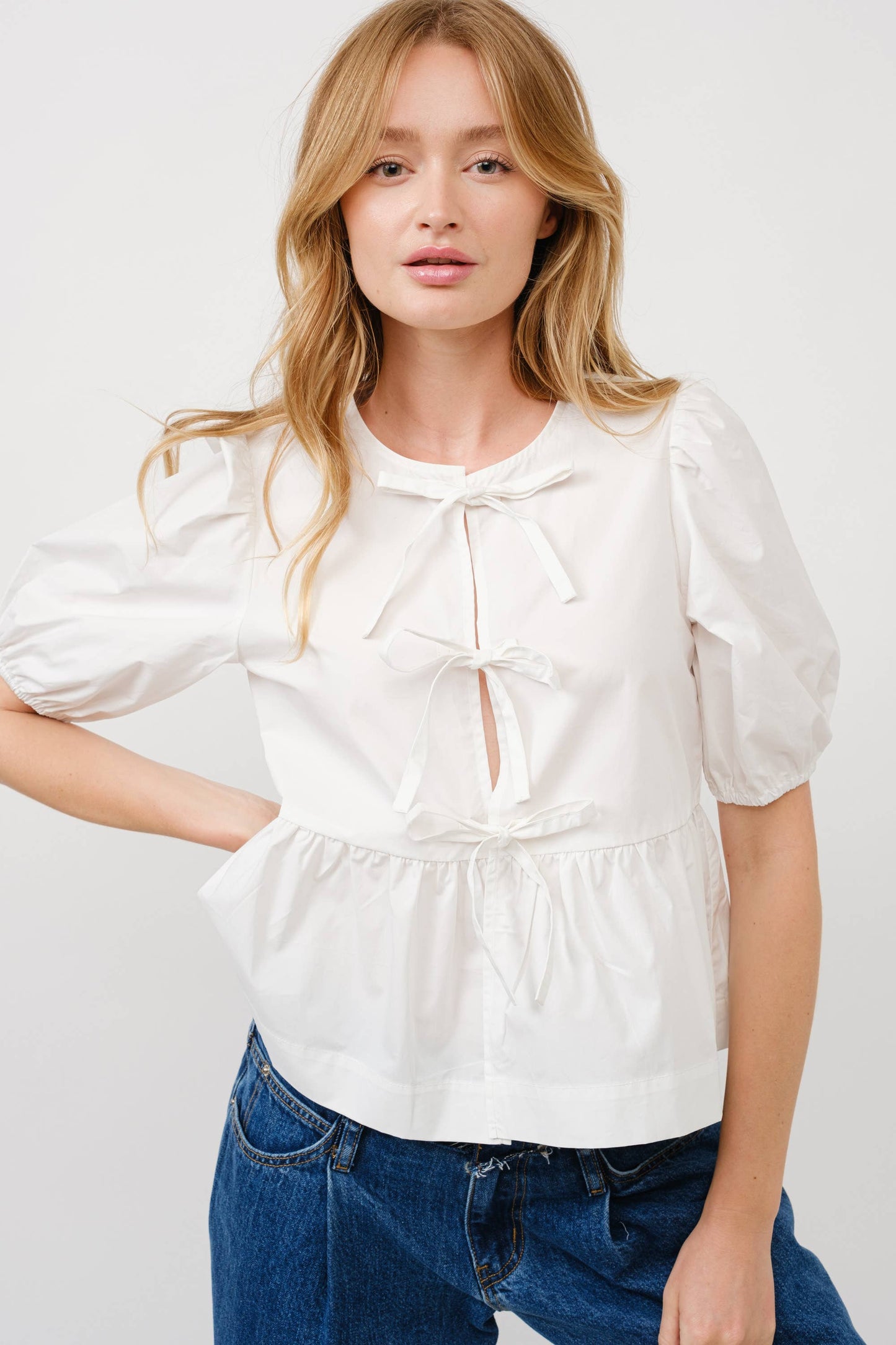 MAT2803 - POPLIN FRONT BOW TIE PEPLUM BLOUSE WITH PUFF SLEEV
